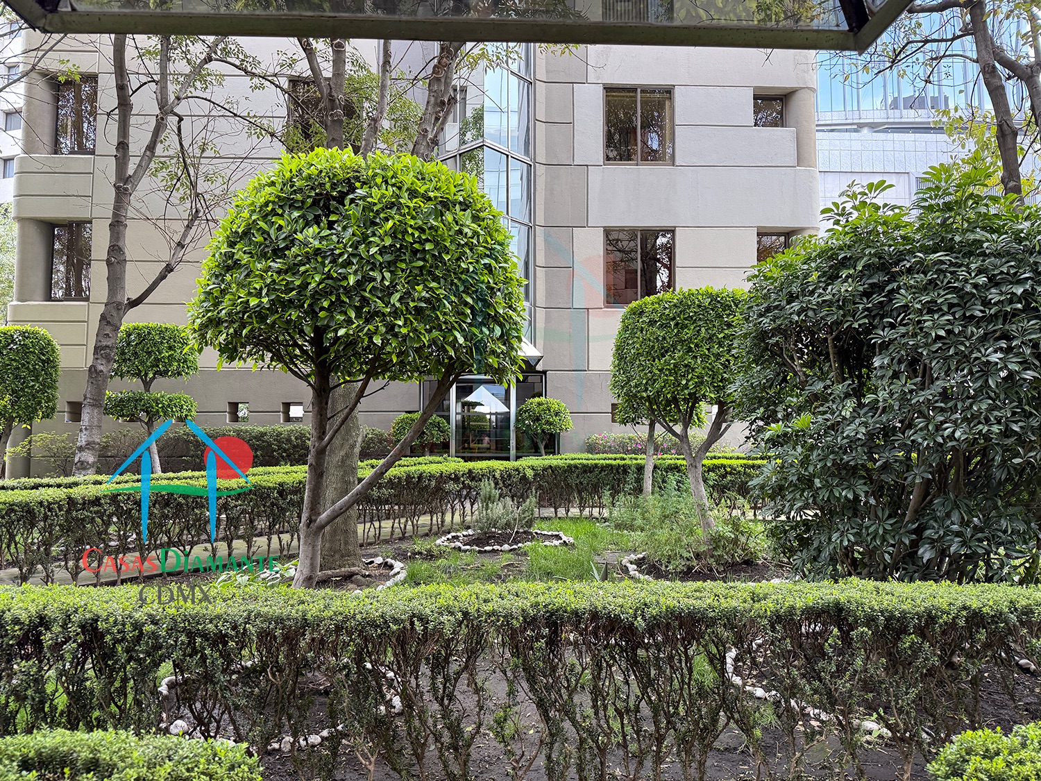 Edificio Jardines en la montaña - Pasillos 5